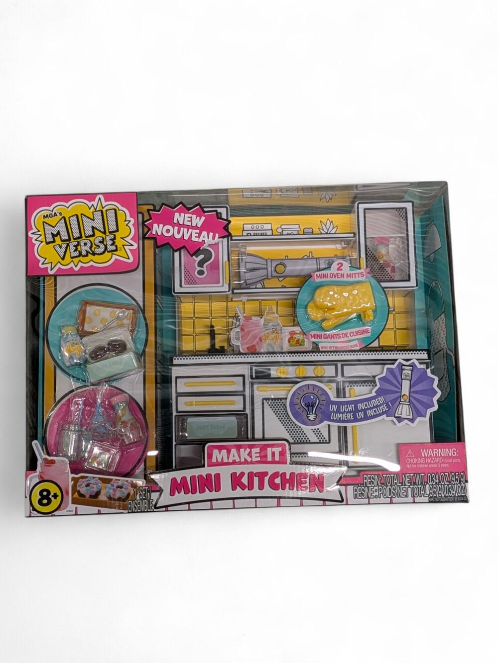MGA Entertainment Miniverse Make It Mini Kitchen Playset with UV Light New